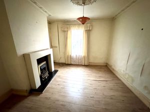 Photo 7- click for photo gallery